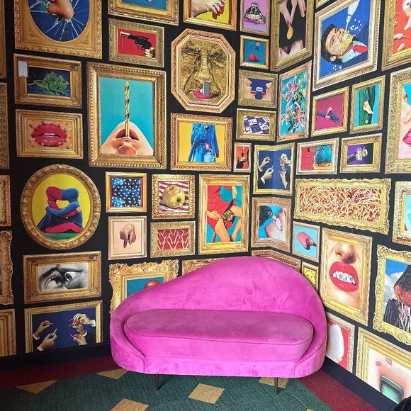 Meet your Posher, Liz - Picture 1 of 1